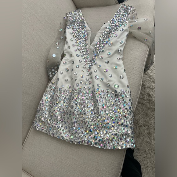 Custom Made Dress White with Jewels - Picture 4 of 4